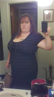 A 39-Year Old Full Figured White Woman! porn pictures