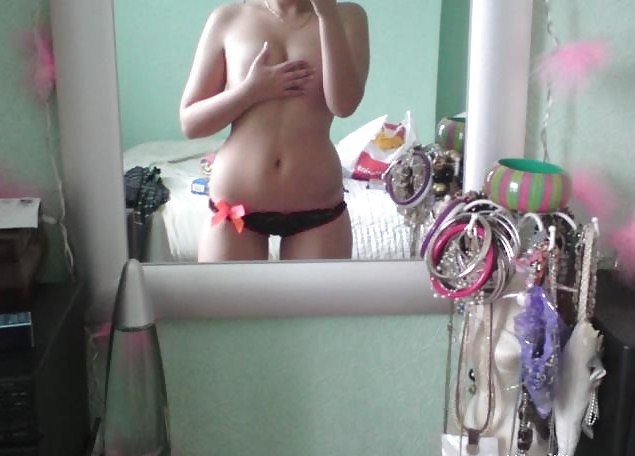 selfshot british teen girl sexy bexxi porn pictures