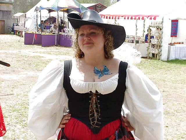 Faire Wenches porn pictures