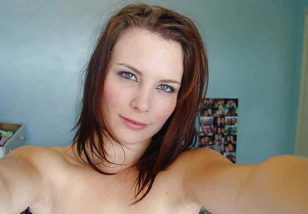 Amateur Tiny Teen With Beautiful Face And Eyes by DarKKo porn pictures