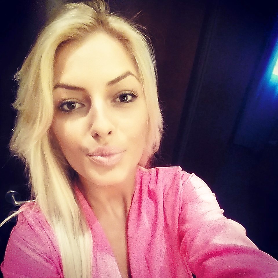 BOSNIAN AND SERBIAN POP STARS-JUST FOR TRIBUTE porn pictures