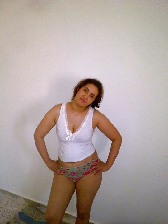 Mature Girl Porn - See and Save As amani arab mature girl porn pics porn pict - 4crot.com