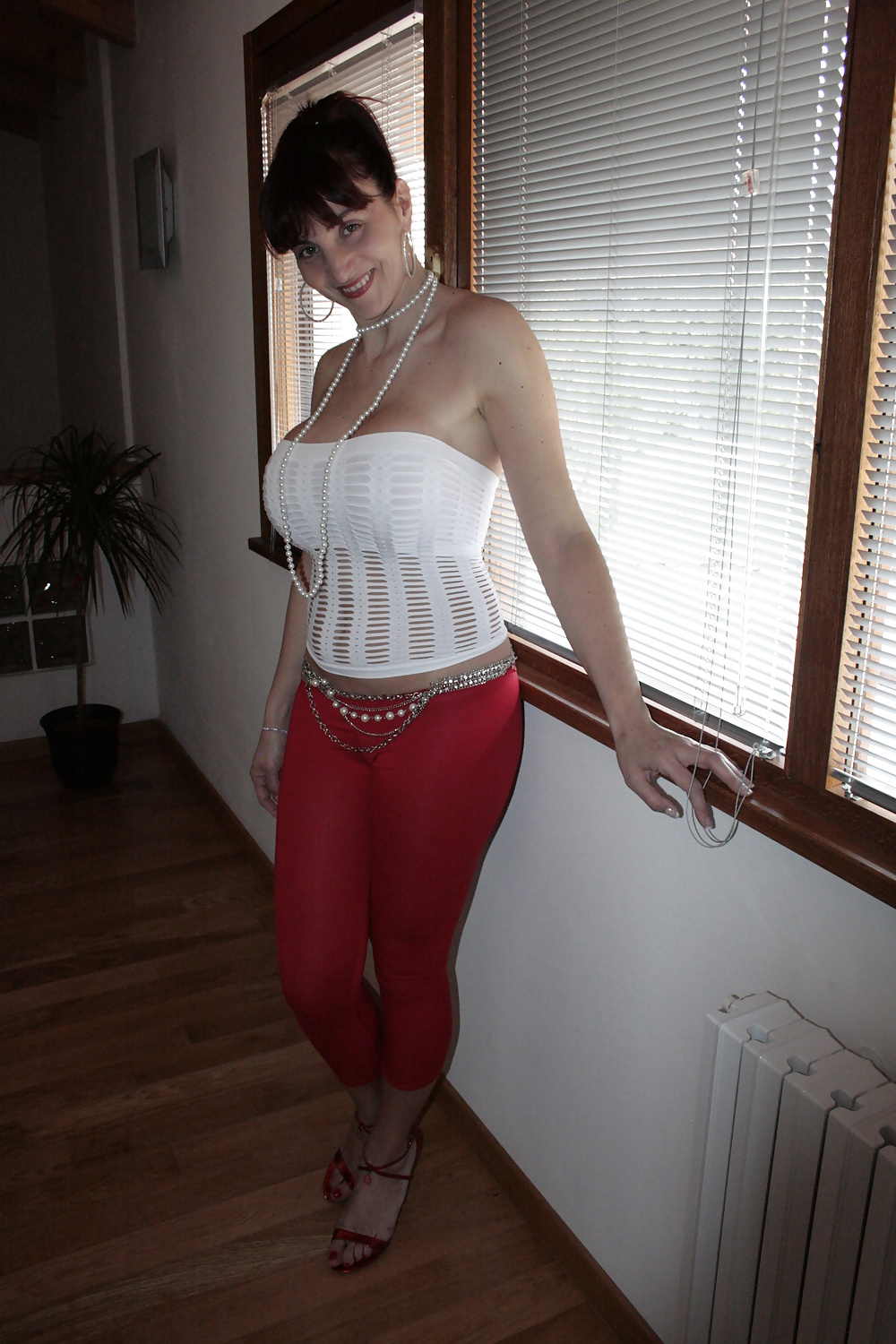 Being Hot 4 porn pictures