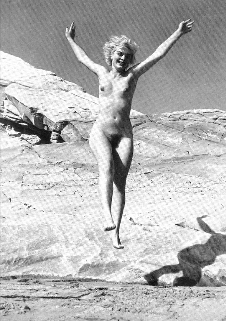 Marilyn Monroe Nude Pics, Celebrity Boobs Marilyn, Kelli Garner Nude Scene ...