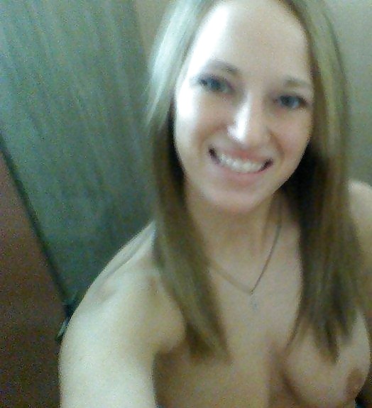 Lusty & Busty Teen Selfies 37 porn pictures