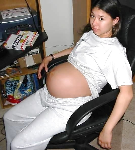 Asian, Pregnant and Beautiful porn pictures