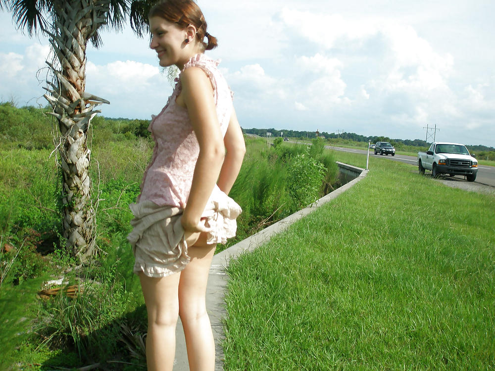 ALL AMATEUR - Here is CAROL porn pictures