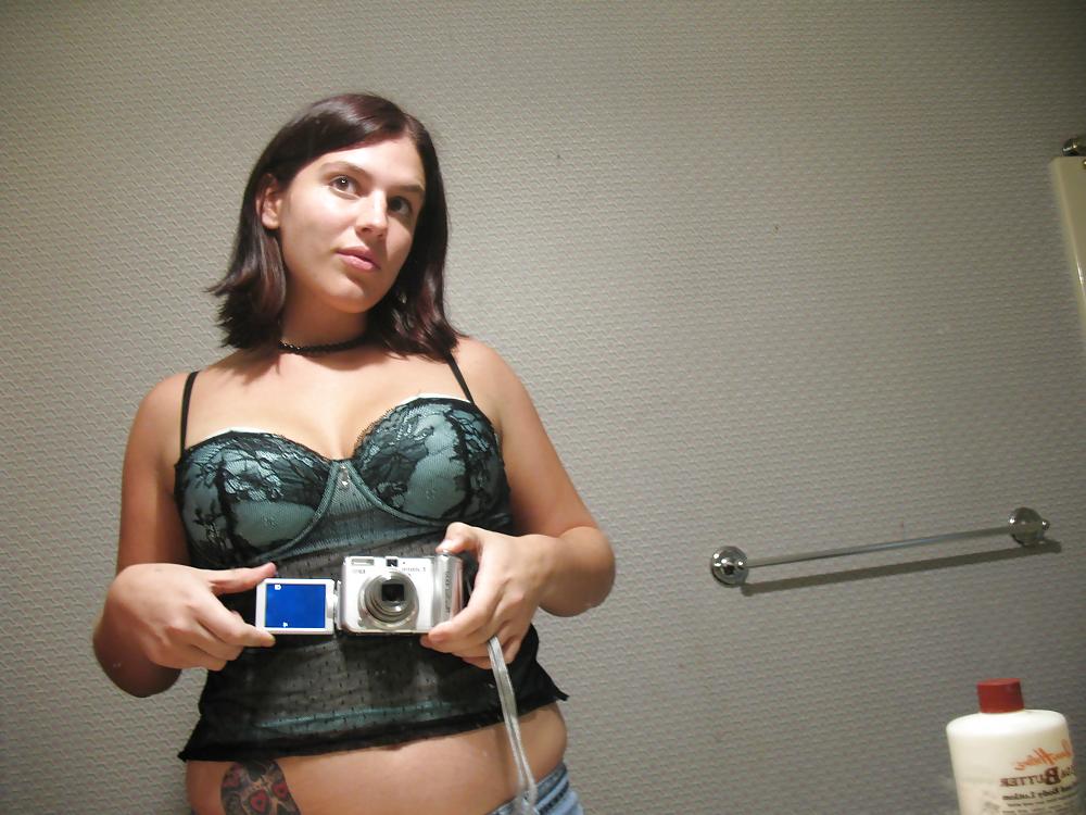 nice brunette 2 porn pictures