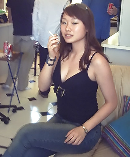 rauchende asiatische schoenheiten - smoking fetish asian 2 porn pictures