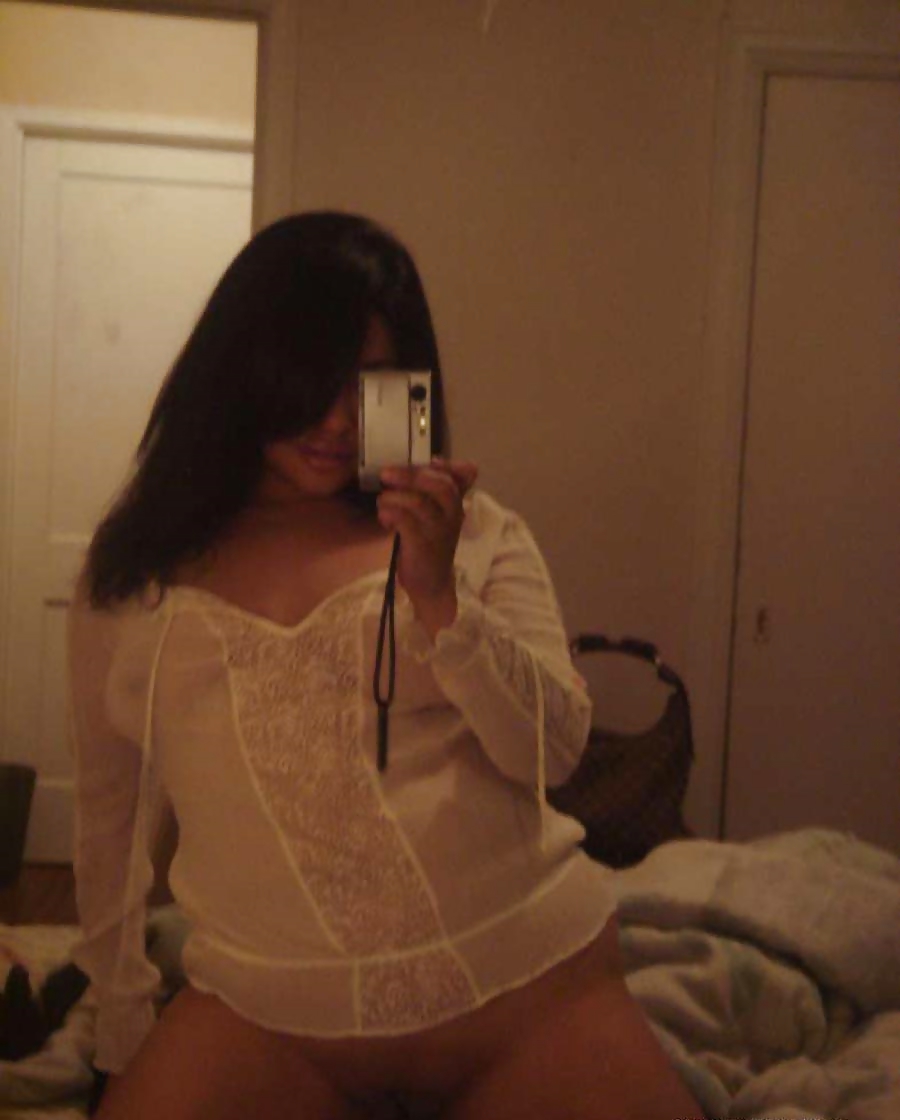 Sexy BLACK Haired Girls porn pictures