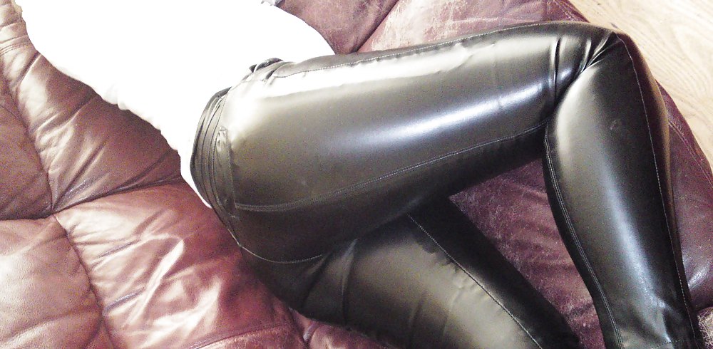 my wife in leather pants porn pictures