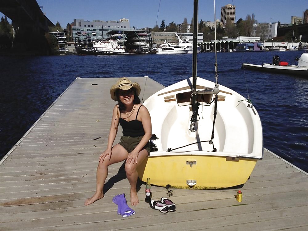 Swimsuit Grannies 2 porn pictures