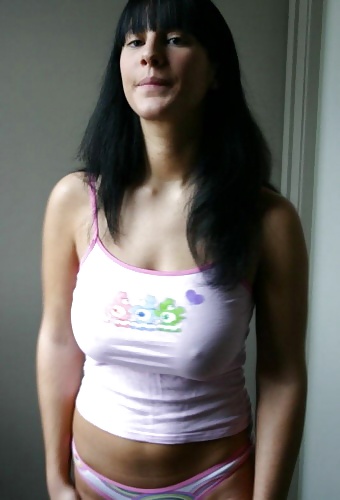 braless porn pictures