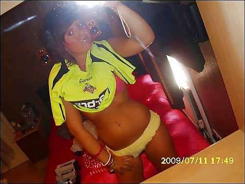 slags in footy tops porn pictures