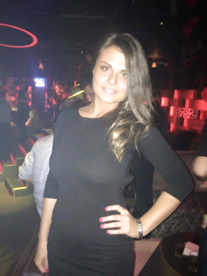 Doua tarfe ieftine din Timisoara - TRIBUT - porn pictures