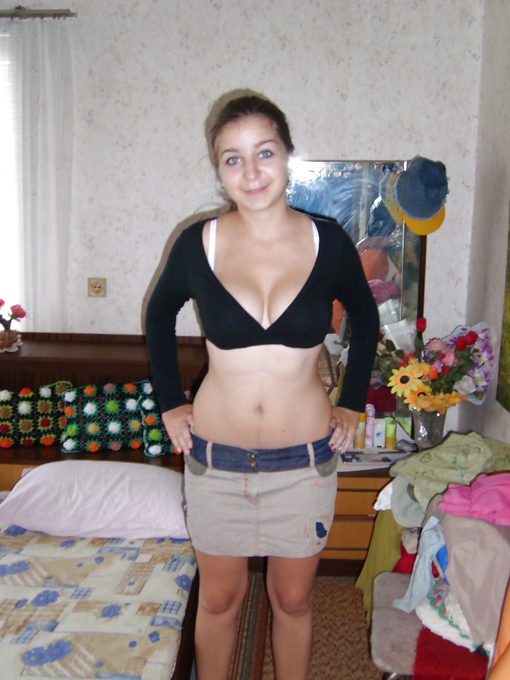 Amateur Teen porn pictures