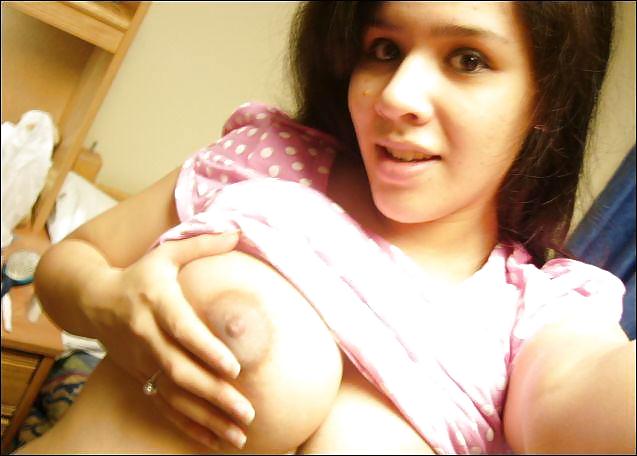 SmutDates.com Username 'DesiGirl99' porn pictures