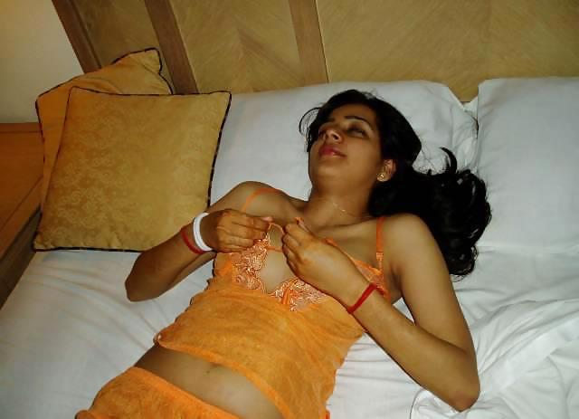 HOT INDIAN TEENS I porn pictures