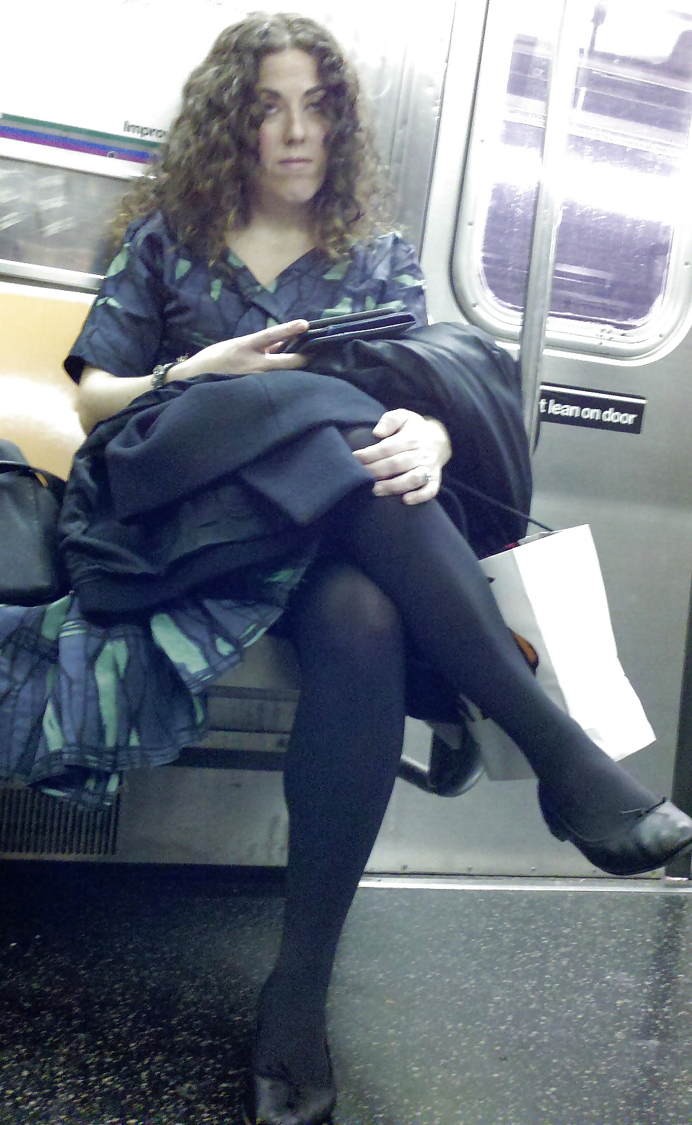 New York Subway Girls Busted and Caught Looking porn pictures