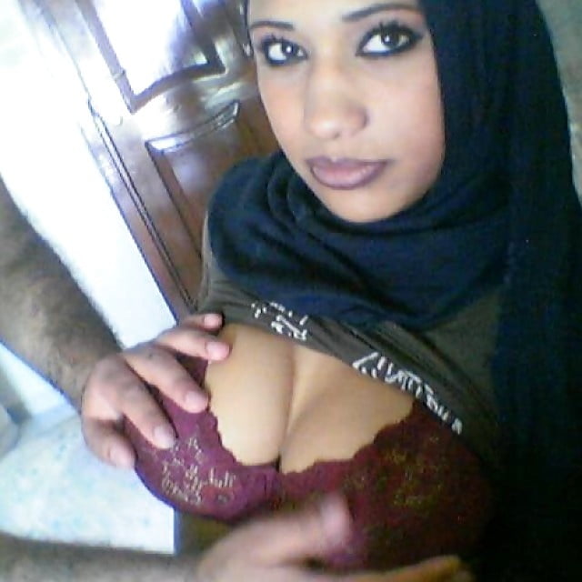 Hijab sex amateur #1
