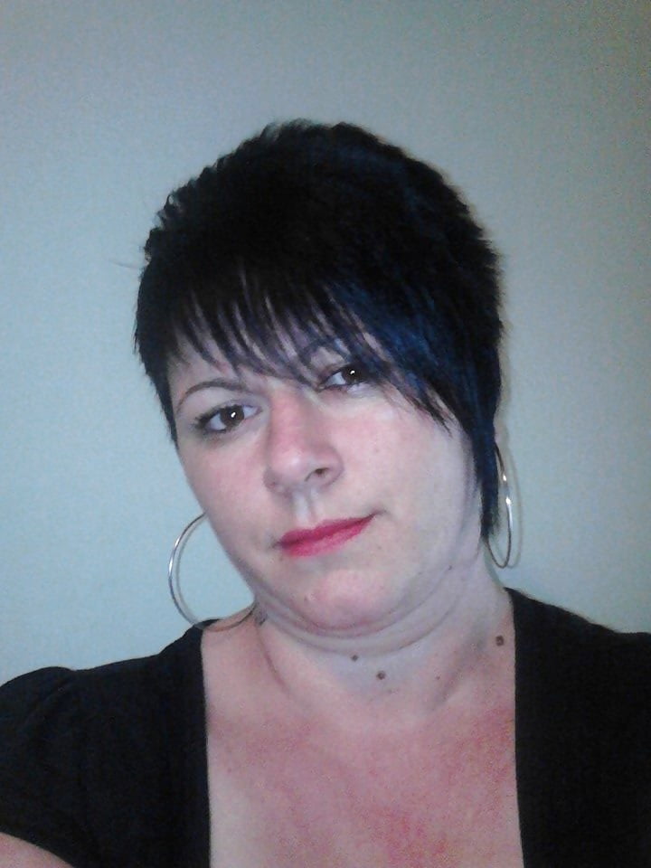 Bojana Jevtic Serbian BBW Big TITS porn pictures