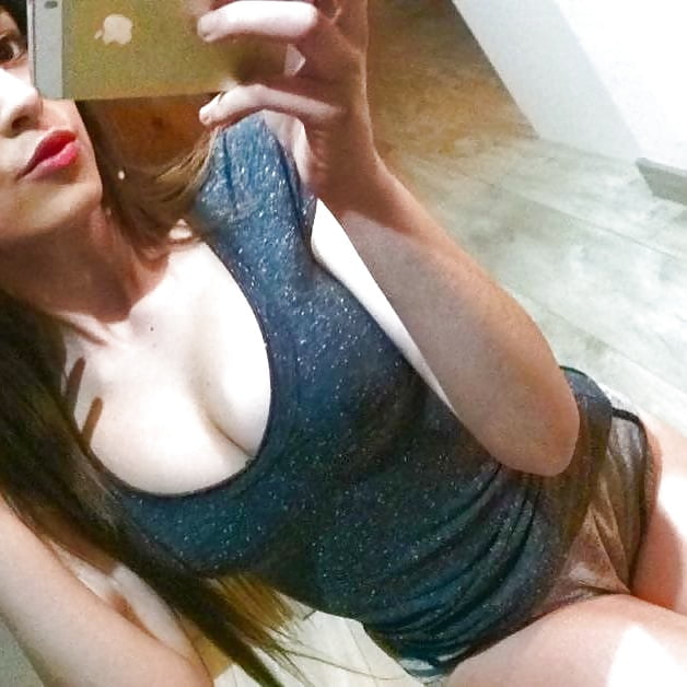 Beautiful & Horny teen # 66 porn pictures