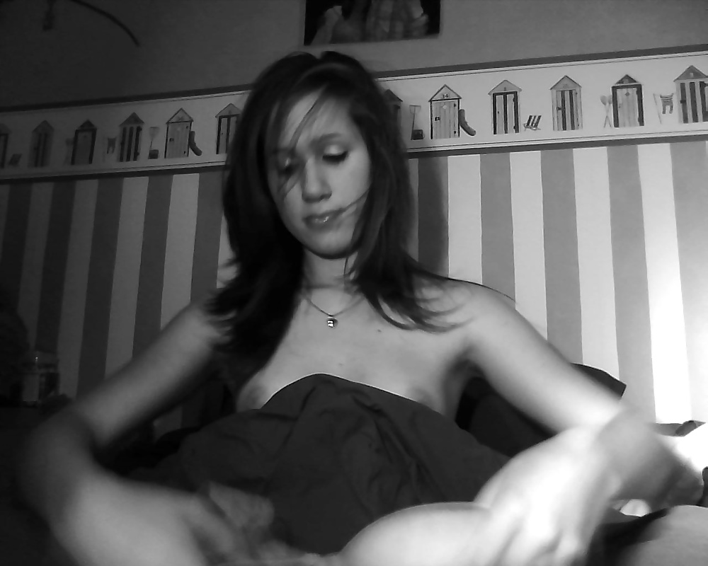 Aurelie Webcam porn pictures