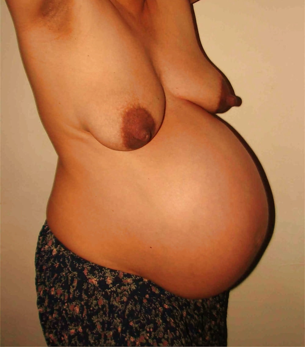 Bare breasts pregnant