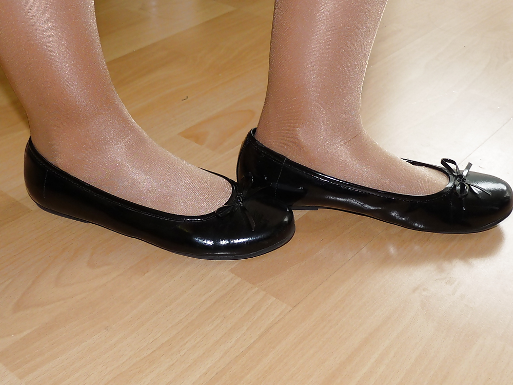 wifes sexy black leather ballerina ballet flats shoes porn pictures