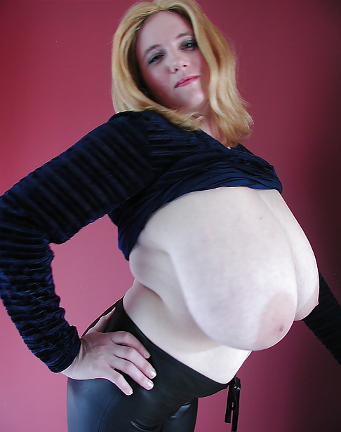 random big boobs 28 porn pictures