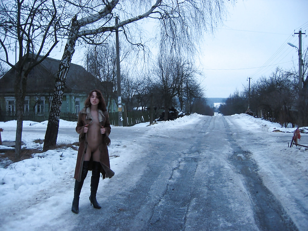 Russian Teen - Winterflash porn pictures