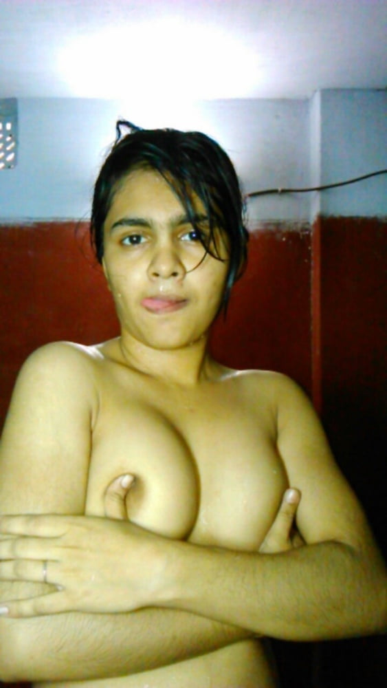 Cute Hairy Pakistani girl Nude porn pictures