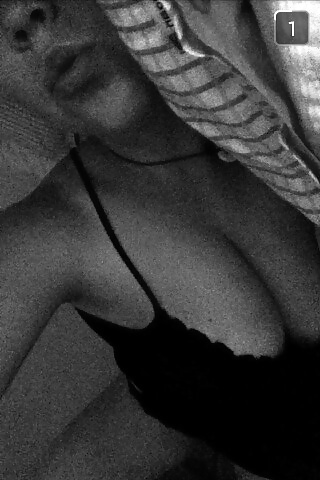 brooke looking sexy please comment porn pictures