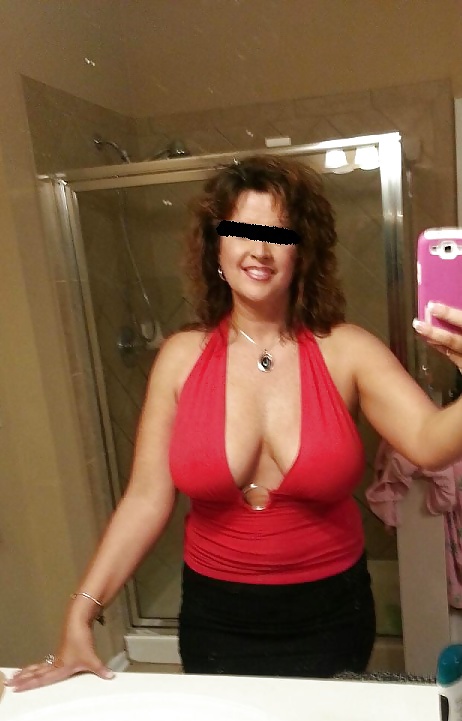 More of this Married Thick MILF porn pictures