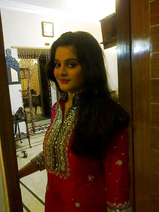 Double Dose of Indian Curry Cunts porn pictures