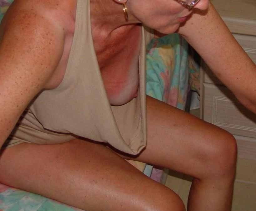 Mature Downblouse And Cleavage 2 292 Pics 2 Xhamster 