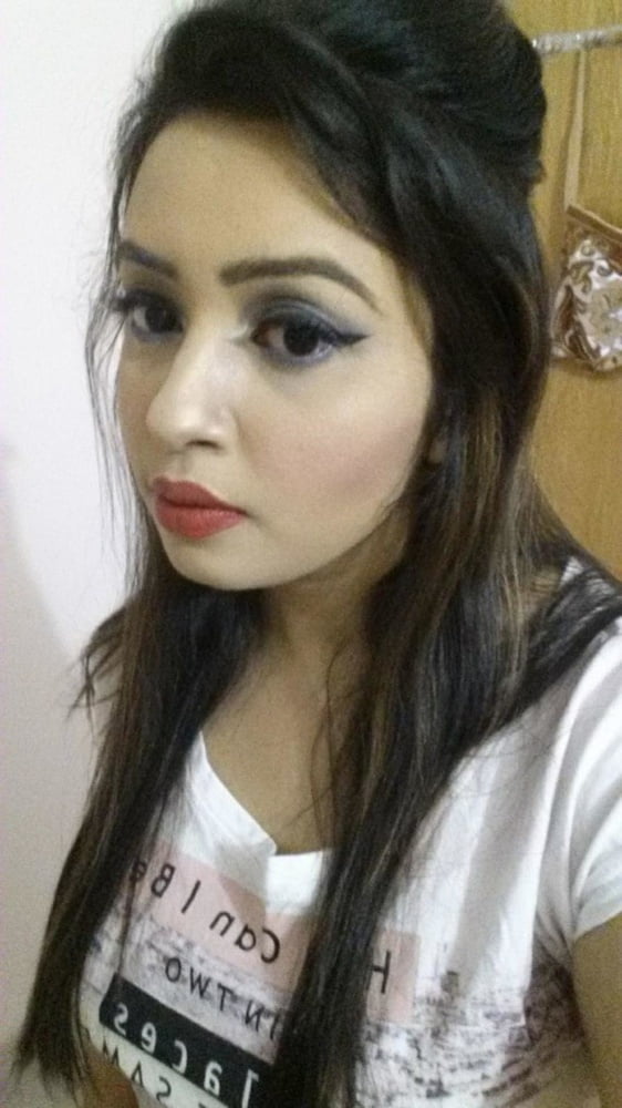 Pakistani Cute Teen - Strips & Groped - leaked photo #324283640