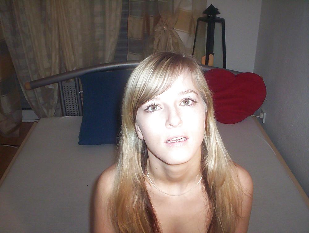 Amateur Young Blond Teen porn pictures