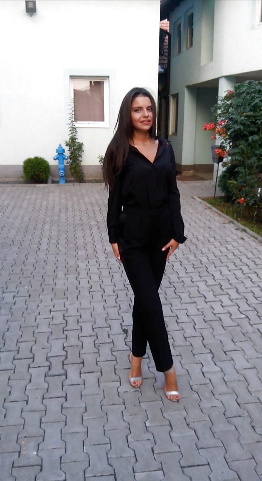 BOSNIAN AND SERBIAN POP STARS-JUST FOR TRIBUTE porn pictures