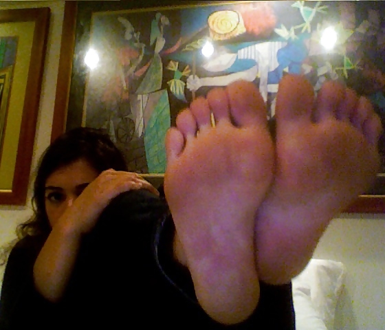 Amateur teen feet soles porn pictures