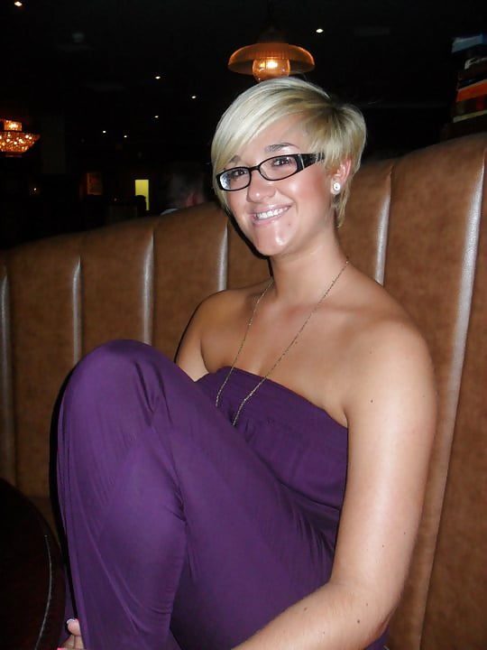 Facebook short haired hotties P3 porn pictures
