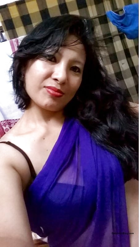 Desi North East Indian housewife showing tits porn pictures