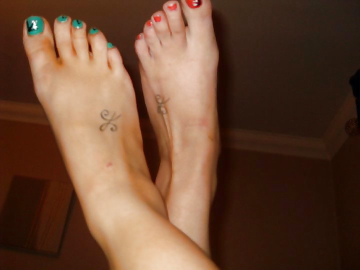 Teen feet, Please comment porn pictures