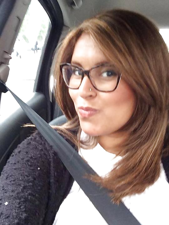 Facebook girls porn pictures