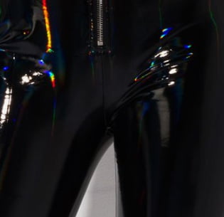 Leather cameltoe 20 - 25 Photos 