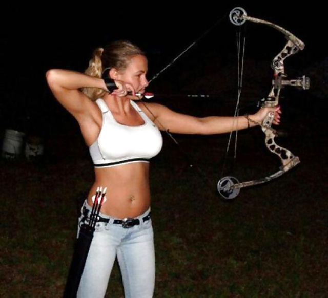 Sexy Women And Archery porn pictures 95313940
