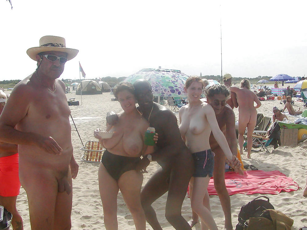 Group Sex Amateur Beach #rec Voyeur G1 porn pictures