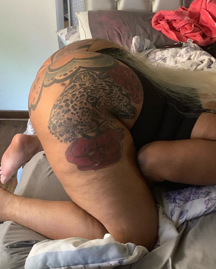 Big Booty Inked Babe BigButtF