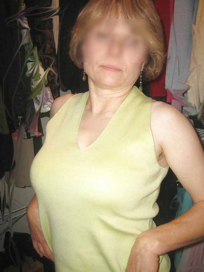 MarieRocks 50+ Non Nude Fully Clothed MILF porn pictures