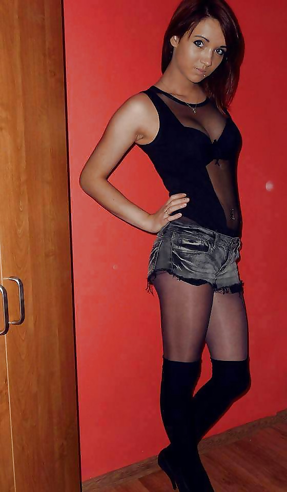 qt grrlz #2 porn pictures